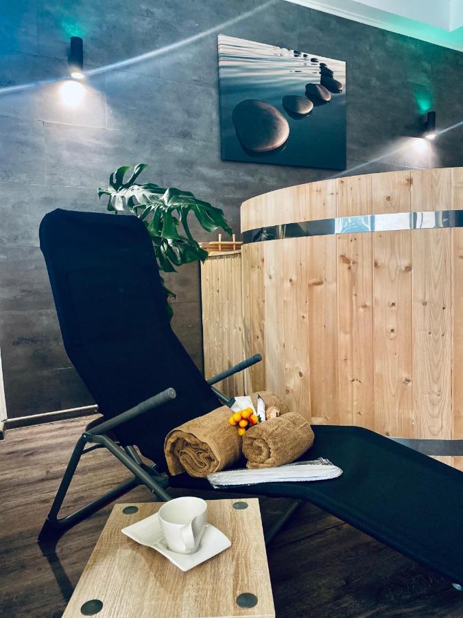 Casa Ankeli Bed & Breakfast Busteni Ngoại thất bức ảnh
