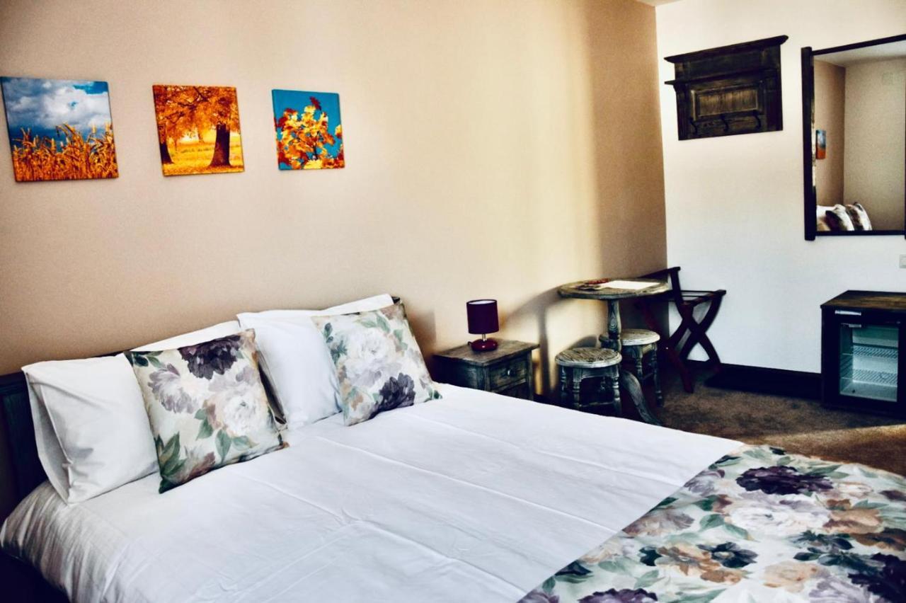 Casa Ankeli Bed & Breakfast Busteni Ngoại thất bức ảnh